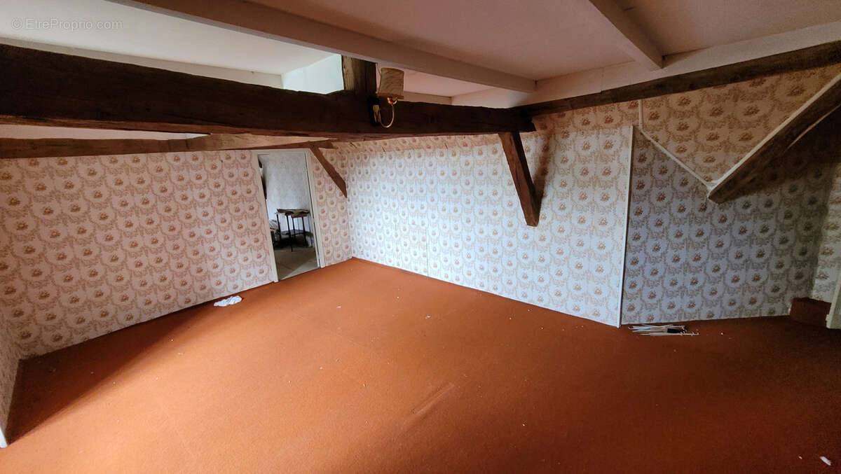 Maison à POUGUES-LES-EAUX