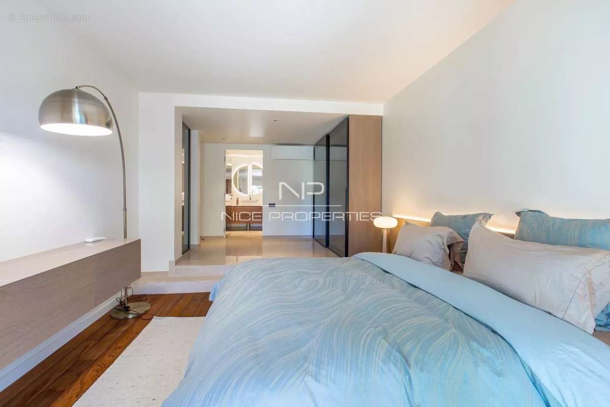 Maison à SAINT-JEAN-CAP-FERRAT