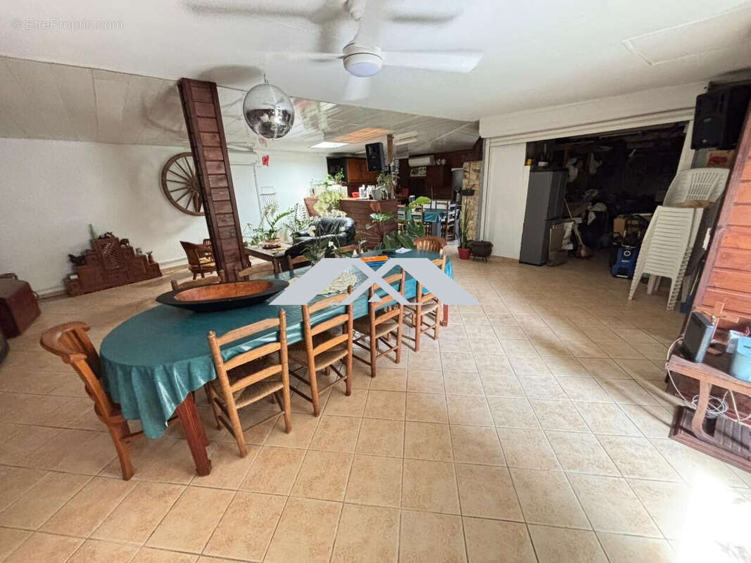 Maison à PETITE-ILE