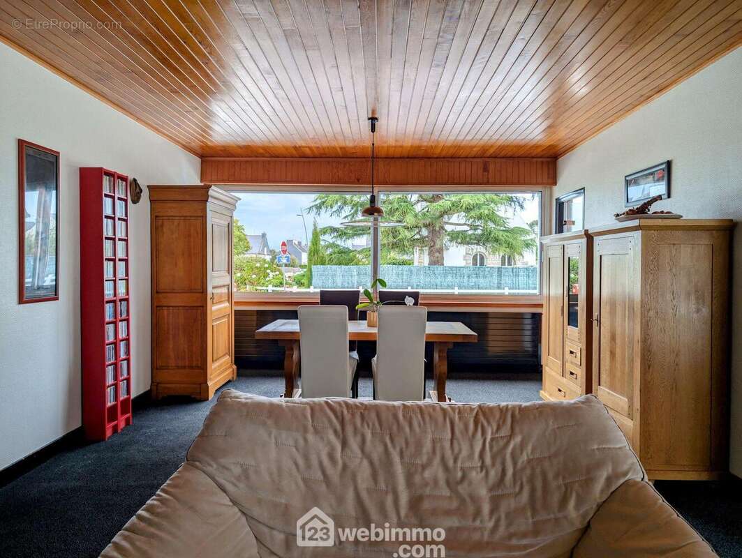 Maison à CARHAIX-PLOUGUER