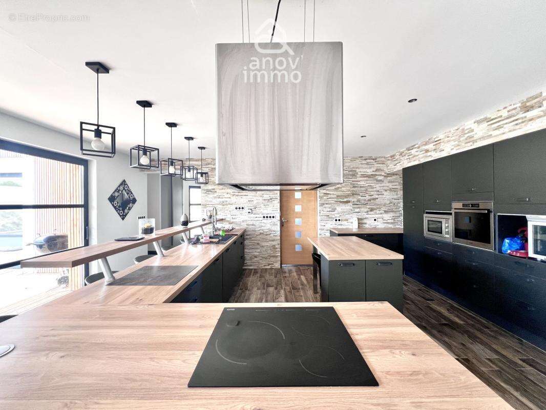 Maison à BUXEROLLES