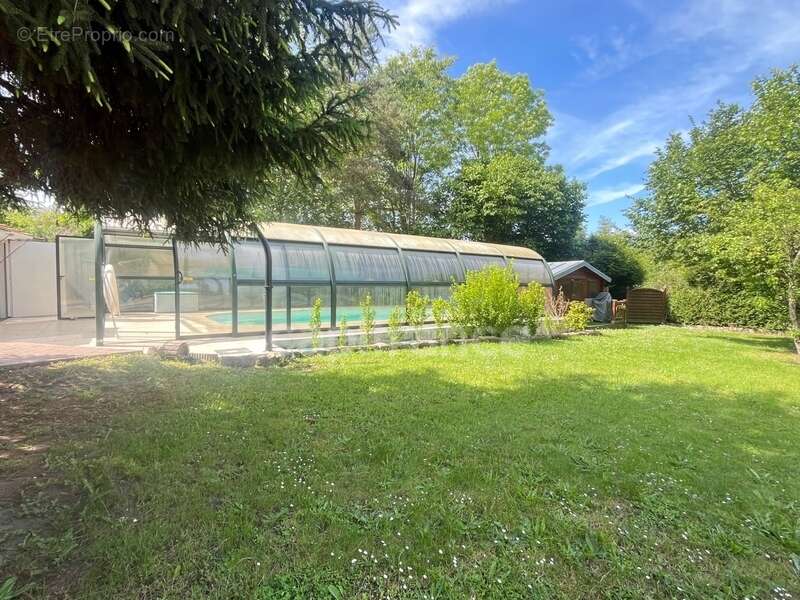 Maison de village - dpe : c - 4 chambres - piscine couverte - aucuns travaux a prevoir - photo 20