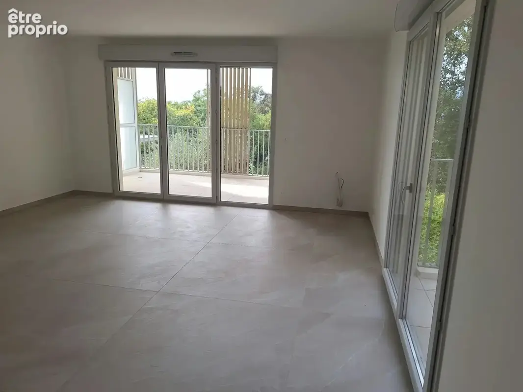Nice – corniche fleurie  3 pièces de 64  avec terrasse 25m2 - photo 1