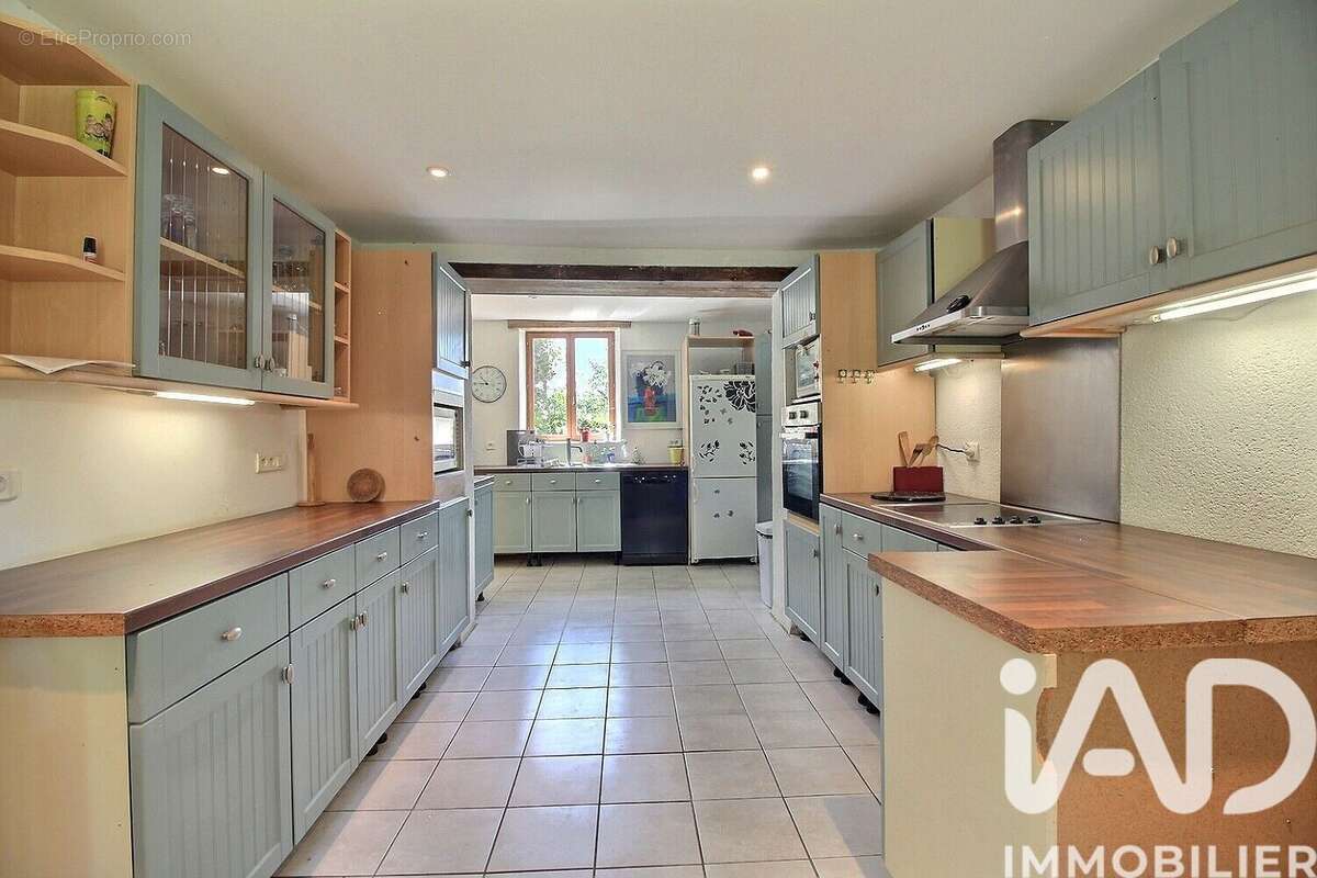 Maison 142 m² à Dontreix  - photo 5