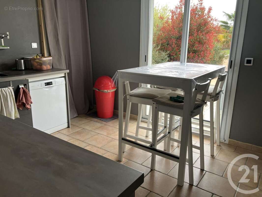 Maison à SAINT-LUMIER-EN-CHAMPAGNE