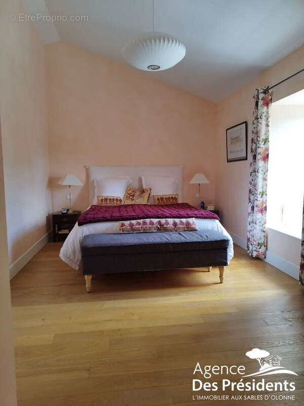 Maison à TALMONT-SAINT-HILAIRE