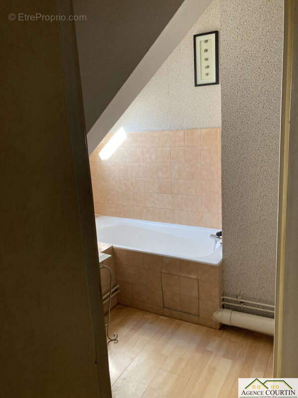 Appartement à LONS-LE-SAUNIER