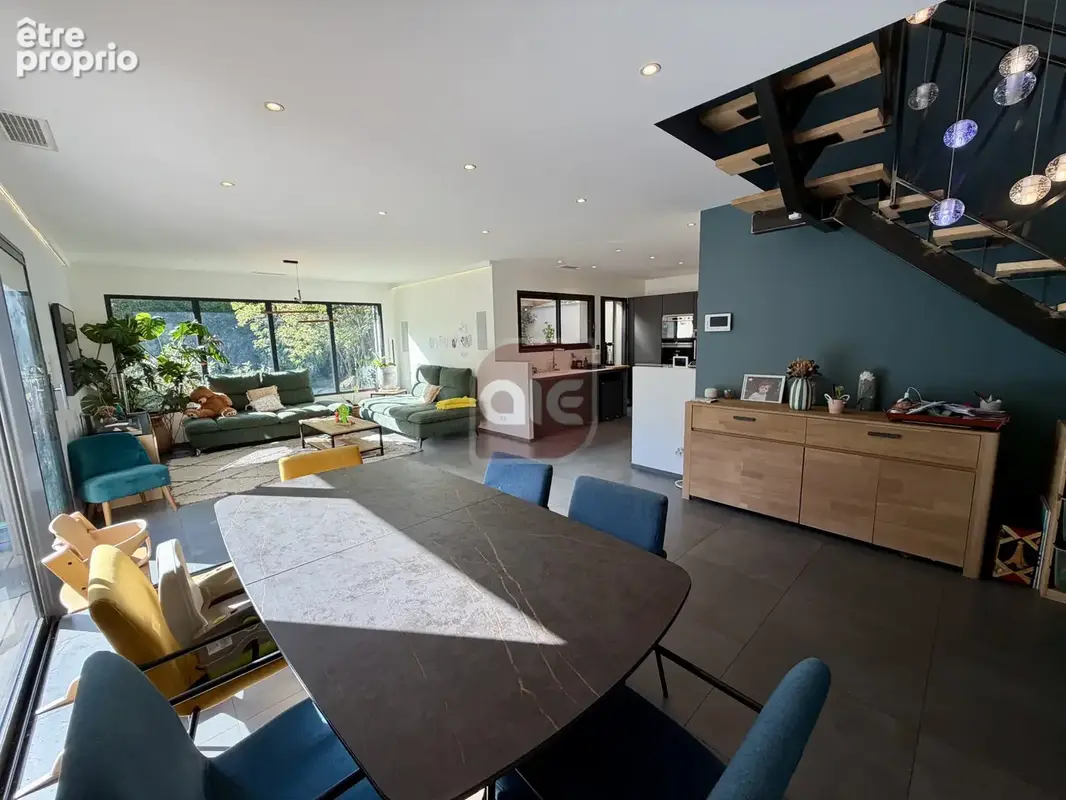 EXCLUSIVITÉ A.I.E. ! Superbe villa de plus de 144 m2 sur une parcelle de près de 2000 m2 avec accès au Lez ! - photo 6