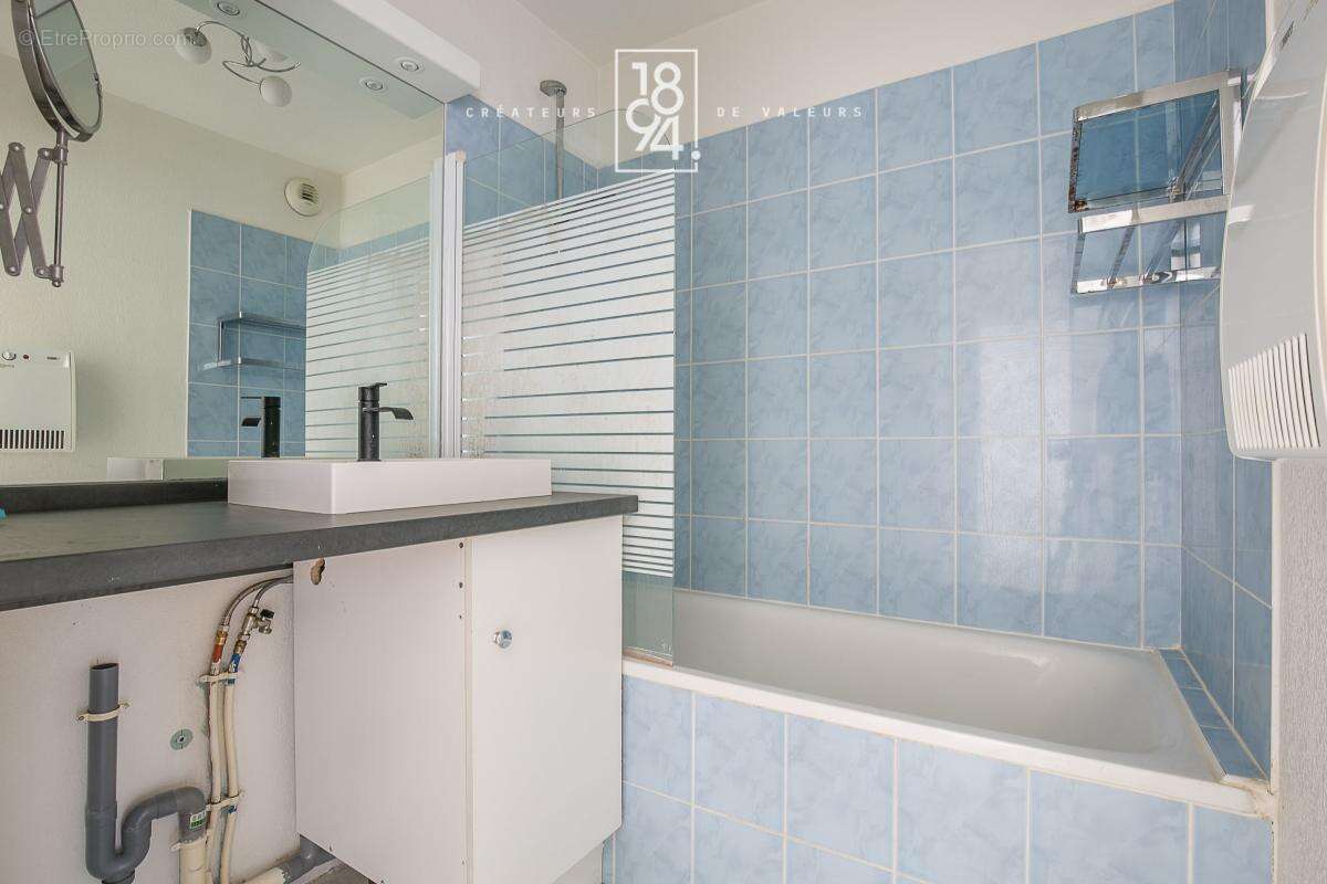 Appartement à MARSEILLE-16E