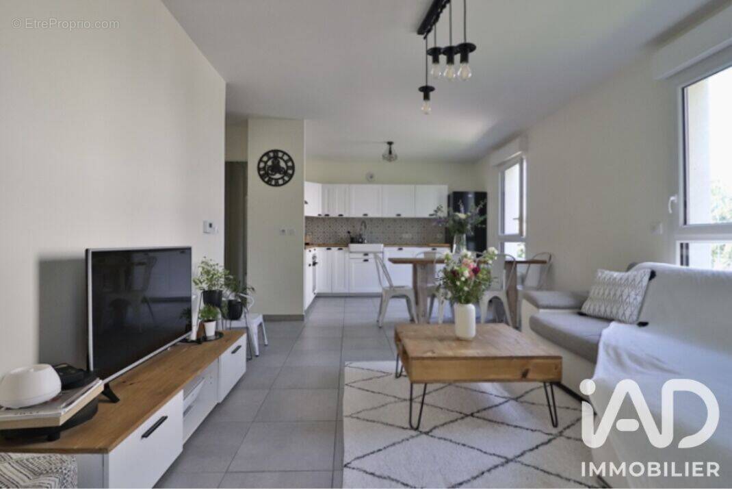 Photo 1 - Appartement à CHASSELAY