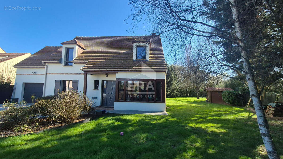 Maison à BRIE-COMTE-ROBERT