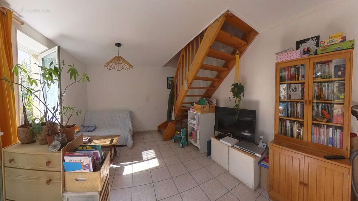 Appartement à BOURG-DE-PEAGE
