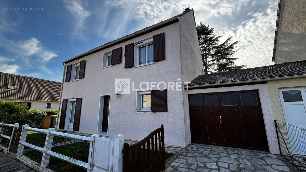 Maison à CONFLANS-SAINTE-HONORINE