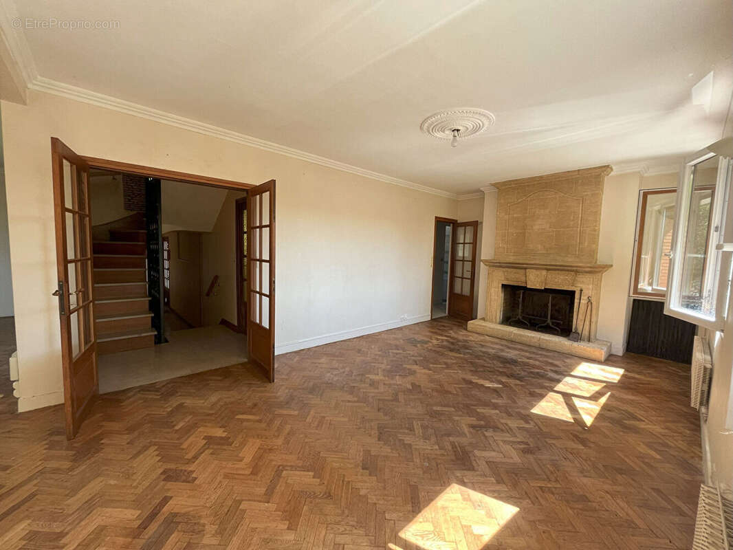 Maison à MAGNY-EN-VEXIN