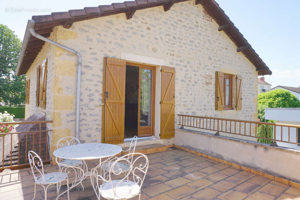Maison à PARAY-LE-MONIAL