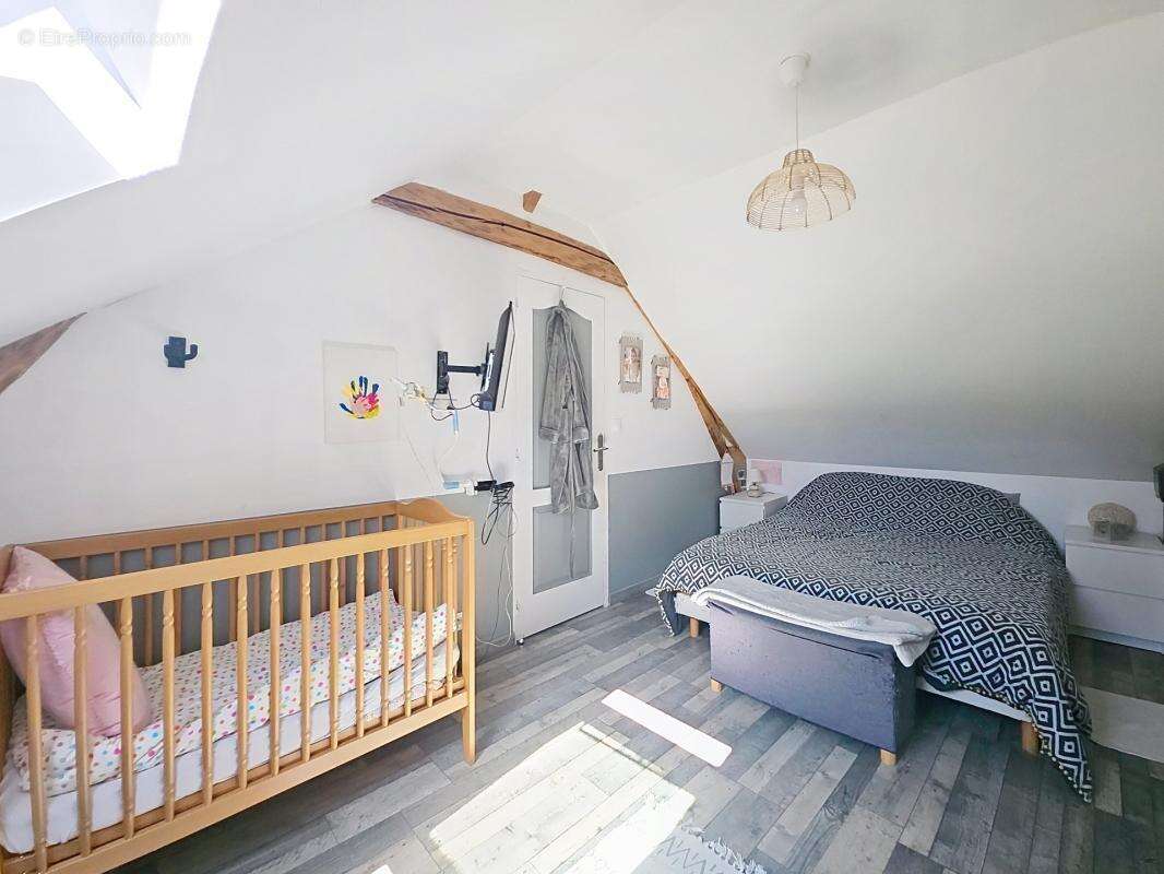 Magnifique longere en pierres de taille, renovee ! - photo 12