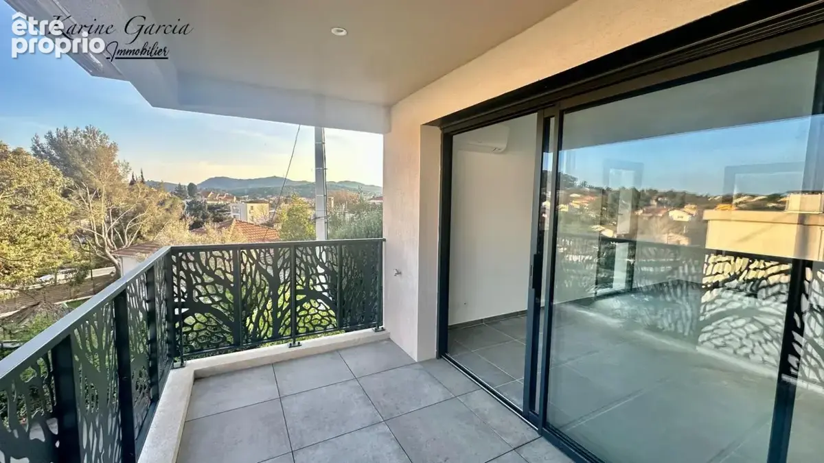 Appartement à SIX-FOURS-LES-PLAGES