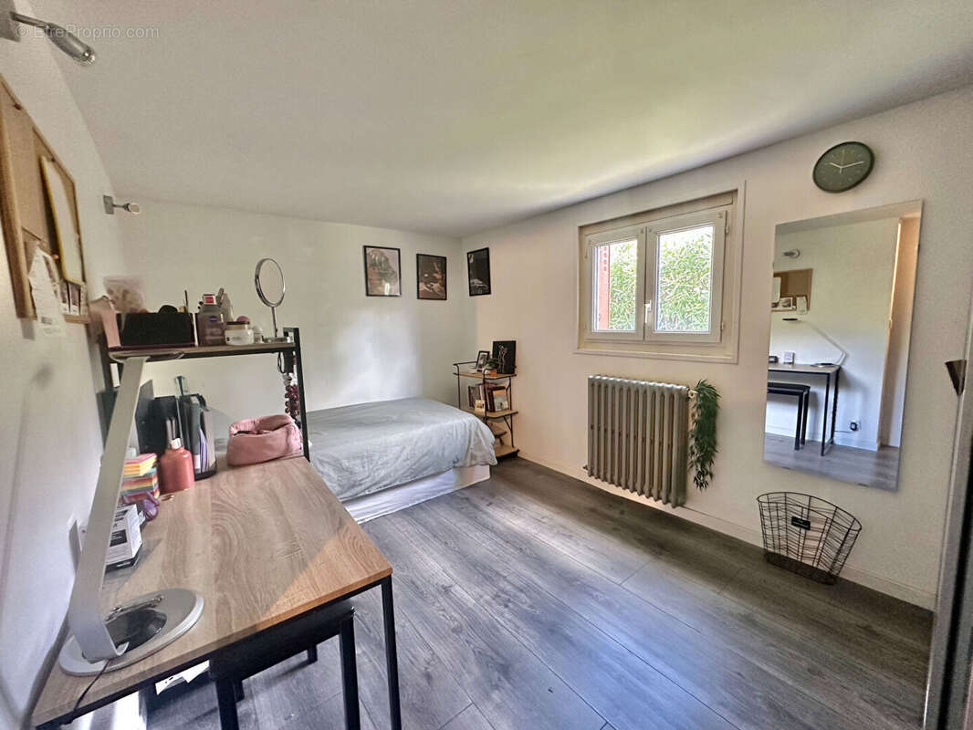 Maison à SARTROUVILLE