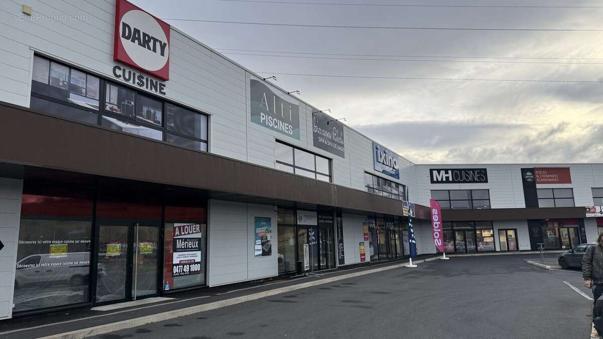 Commerce à LE PUY-EN-VELAY
