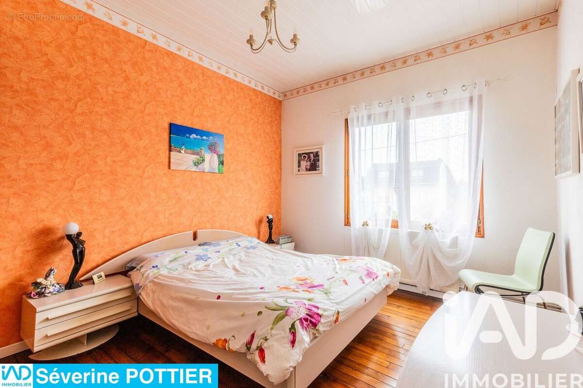 Photo 9 - Maison à VIRY-CHATILLON