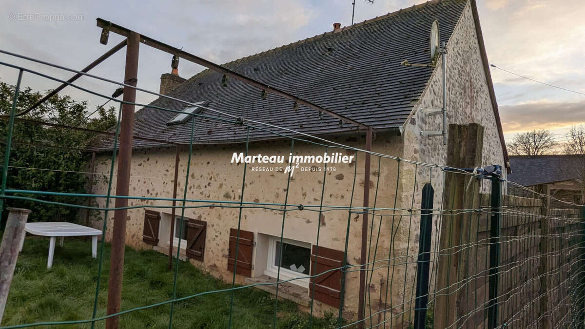 Maison à NEUVY-EN-CHAMPAGNE