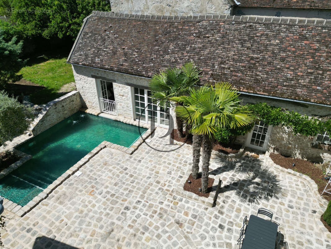 Maison à BOURRON-MARLOTTE