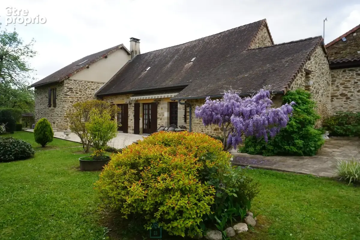 Charmant corps de ferme situé au coeur du paisible et pittoresque paysage du Périgord Vert. - photo 19
