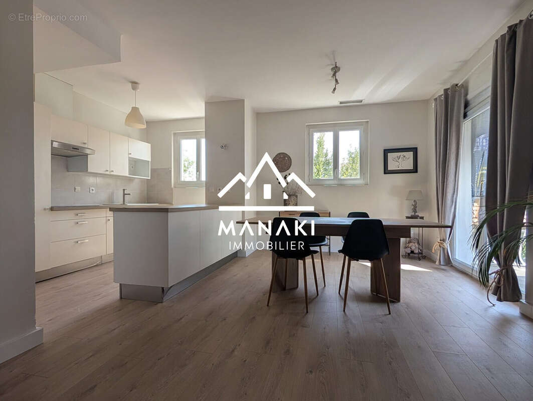 Pièce de vie à l'étage - Maison à LE SOLER