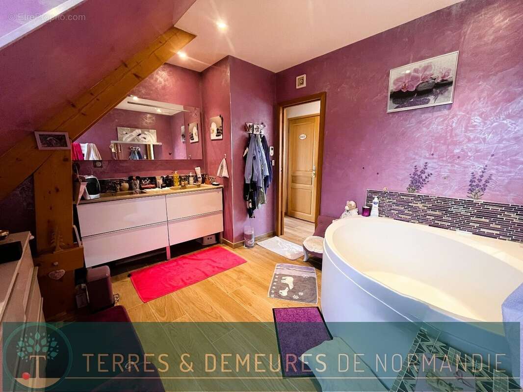 Maison à BEUZEVILLE