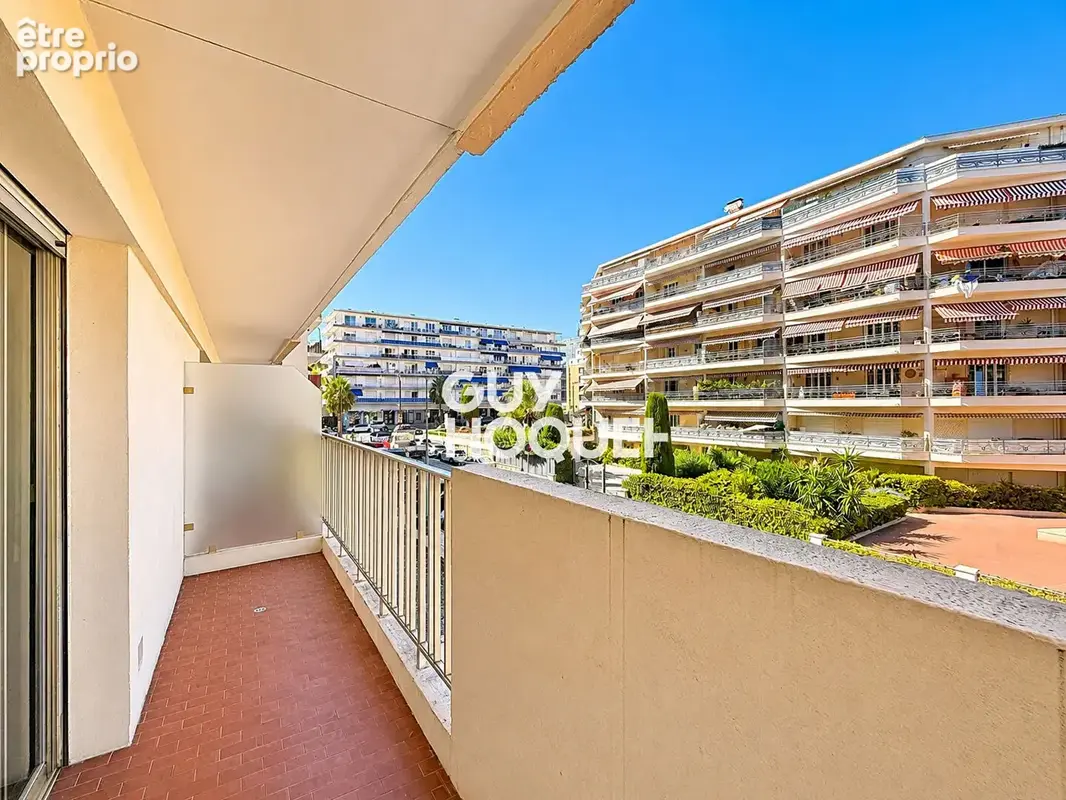 Studio avec balcon - Le Cannet limite Cannes, secteur Carnot - photo 3