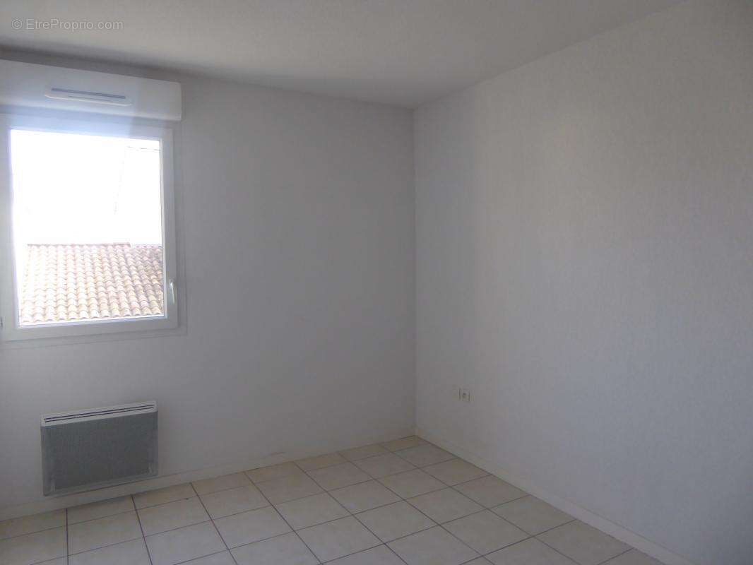 Appartement à CADAUJAC