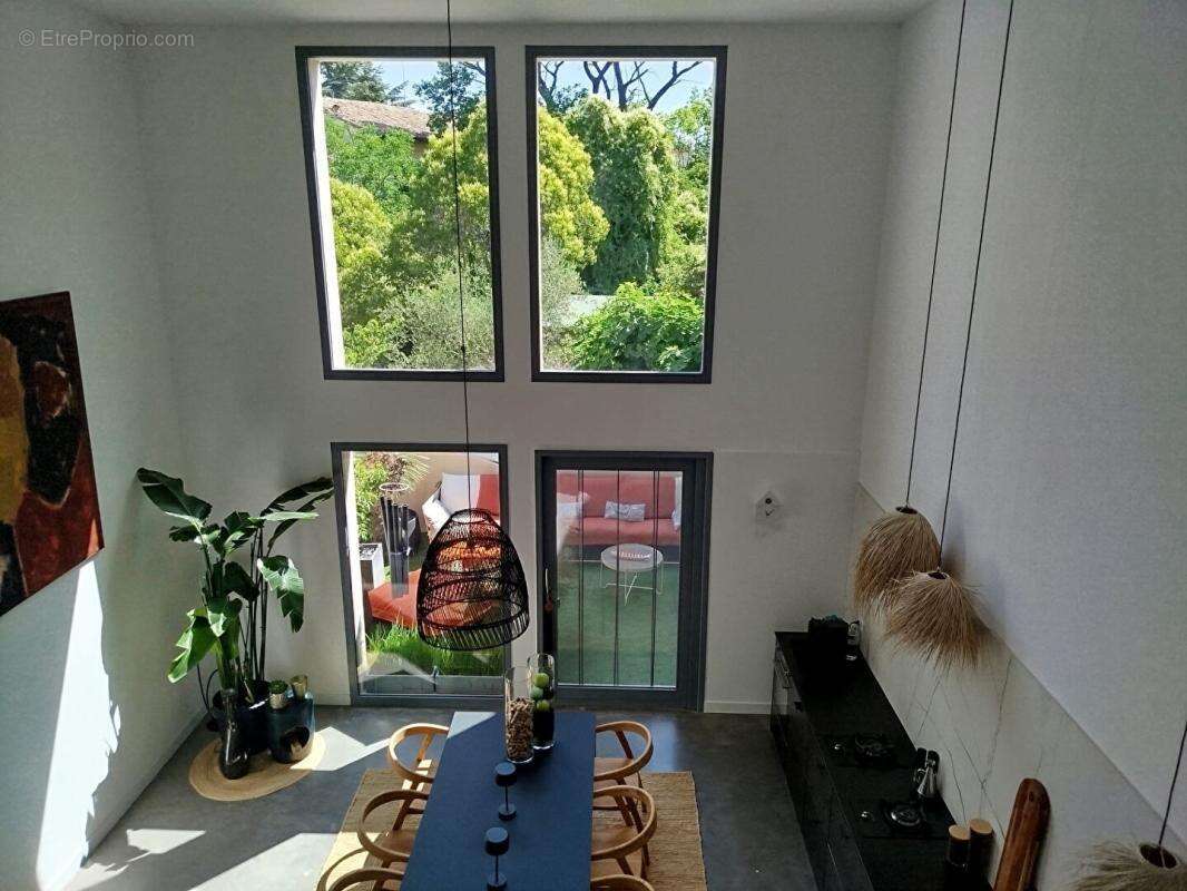 Sublime Maison d'architecte Saint Maximin La Sainte Baume 190 m2 avec terrasse et garage - photo 14