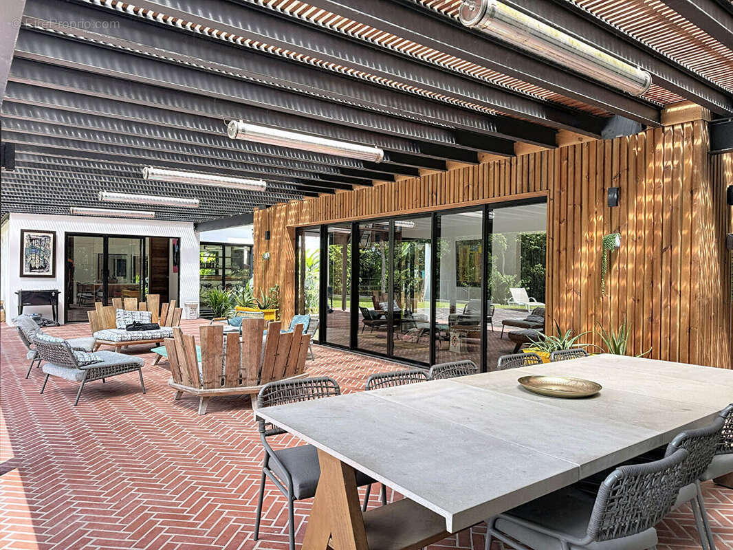 Maison à FORT-DE-FRANCE