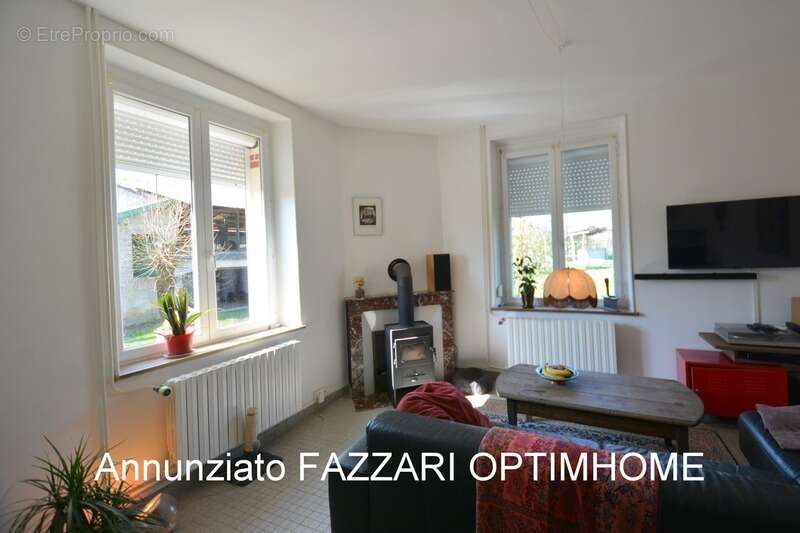 Maison à CLERY-LE-GRAND