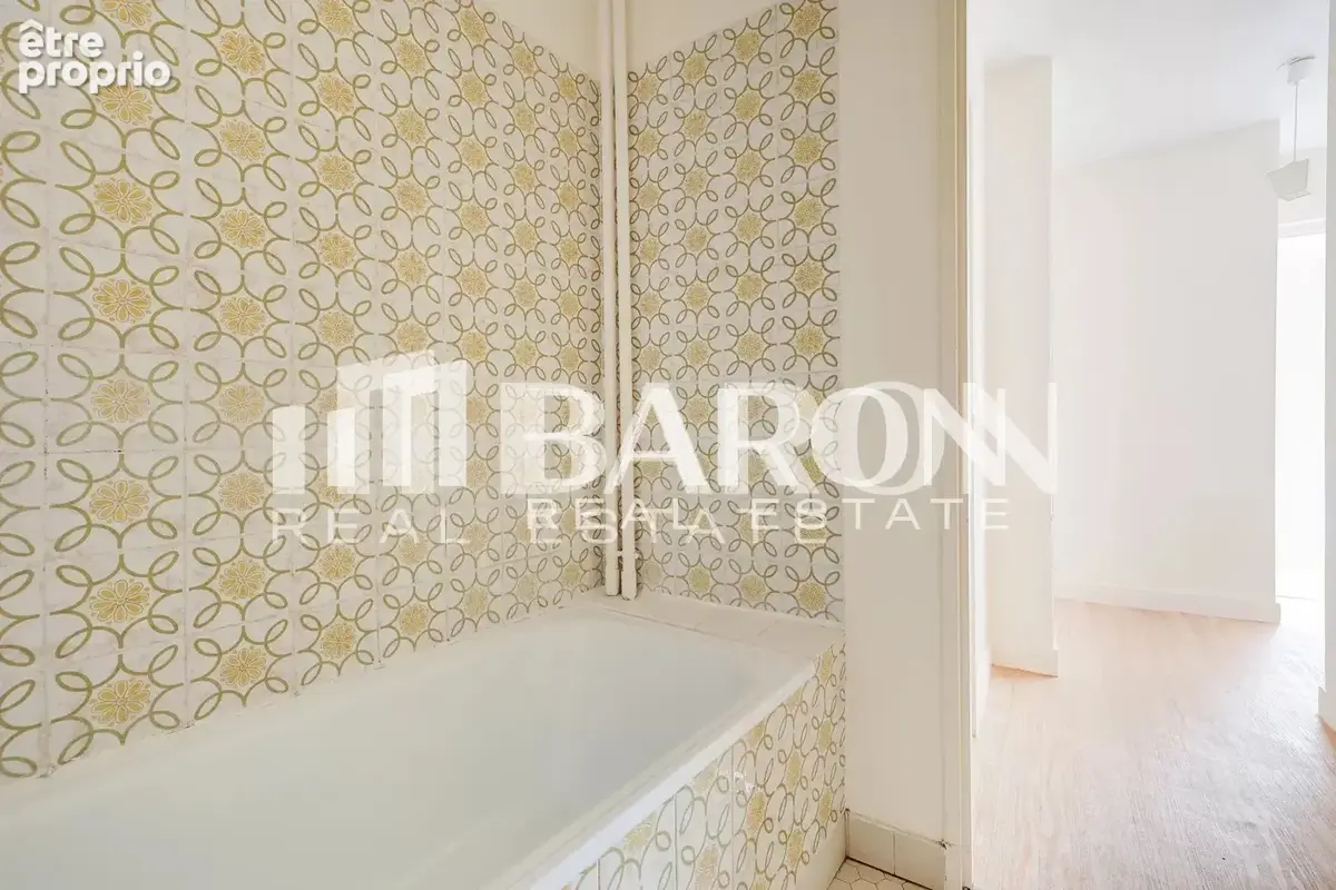 Paris xi - roquette / folie regnault - studio 30 m2 - photo 9