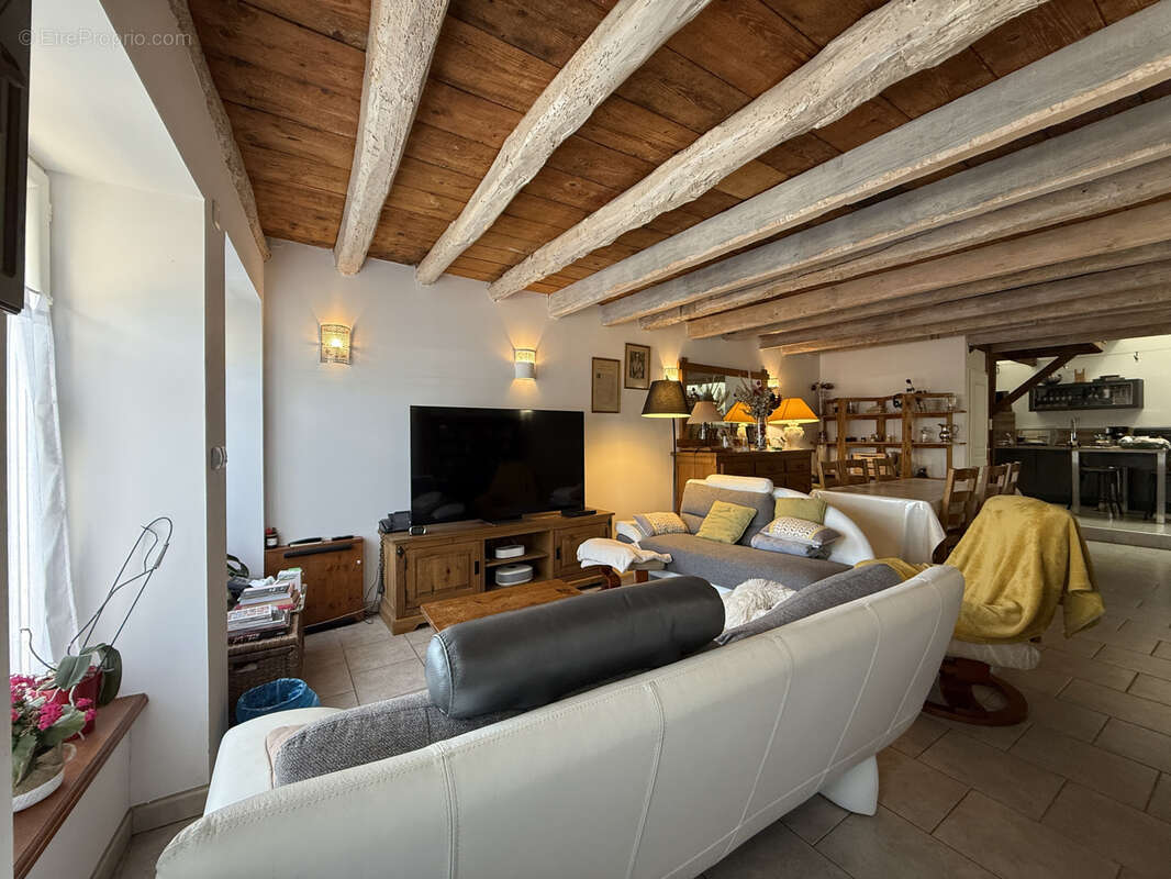 Maison à SAINT-PIERRE-DE-BOEUF