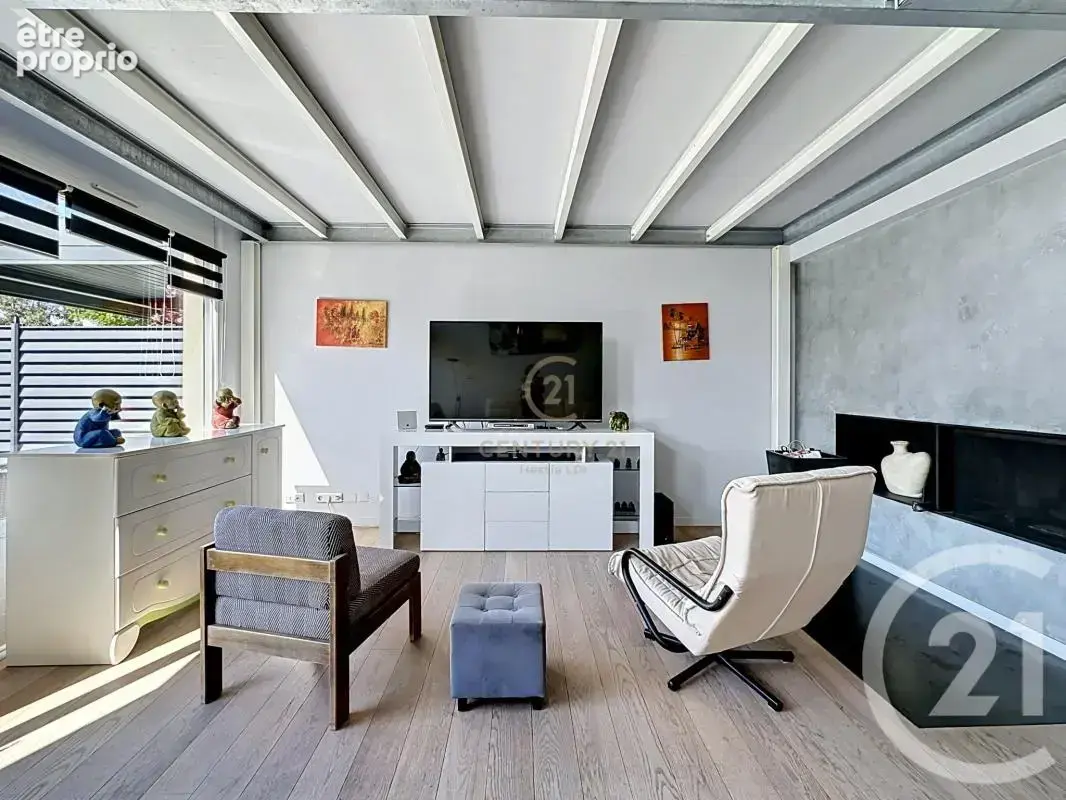 Maison 184 m² à Lorette  - photo 6