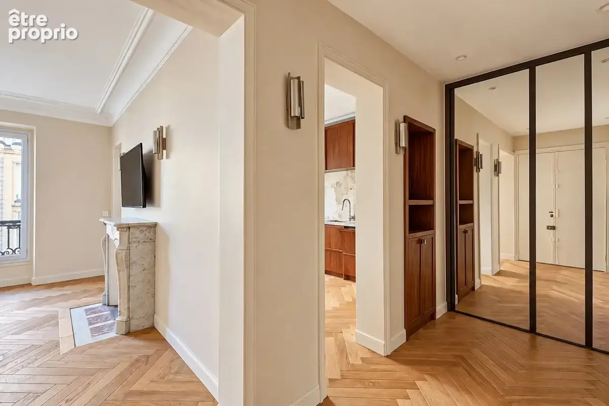 Paris 9e – Rochechouart / Rue Milton – Appartement rénové – 3 chambres - photo 15