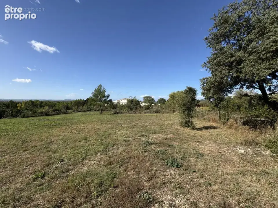 Terrain à SOMMIERES