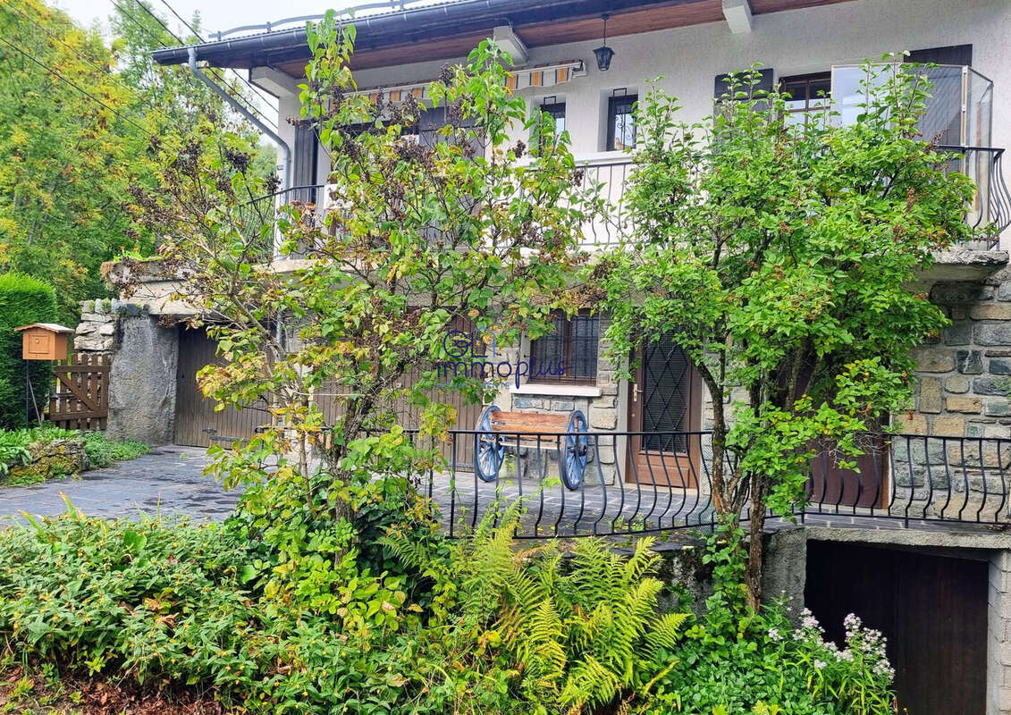 Maison à SAINT-ALBAN-DES-VILLARDS