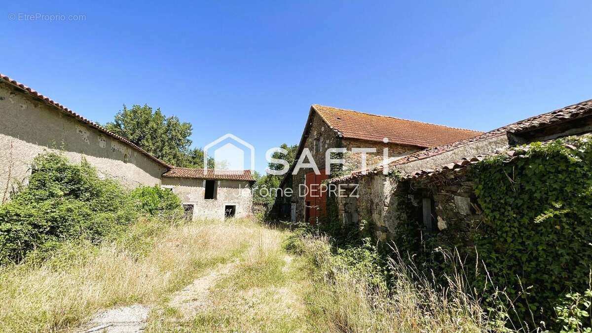 Photo 2 - Maison à MAREUIL-SUR-LAY-DISSAIS