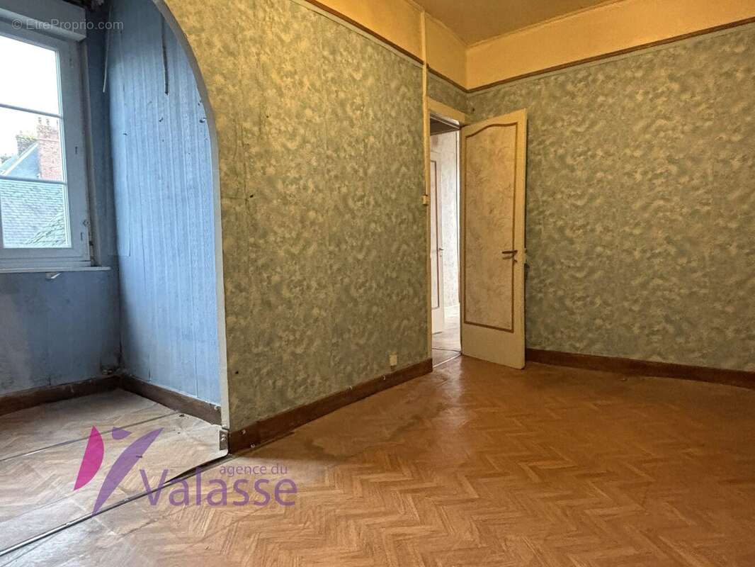 Maison à LA FRENAYE