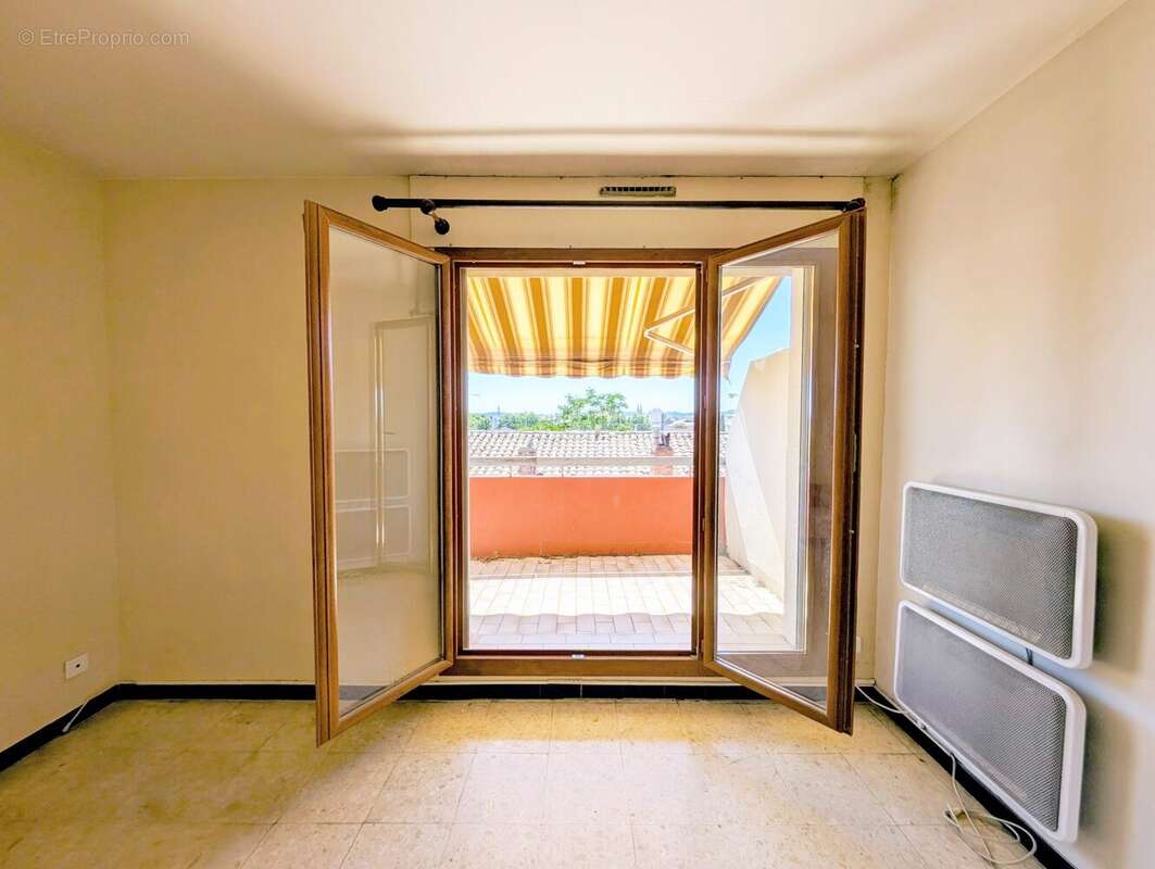 Appartement à NIMES