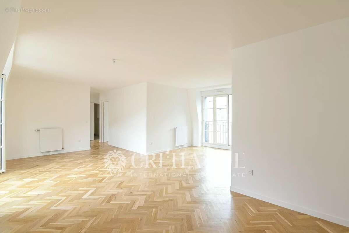 Appartement à BOUGIVAL