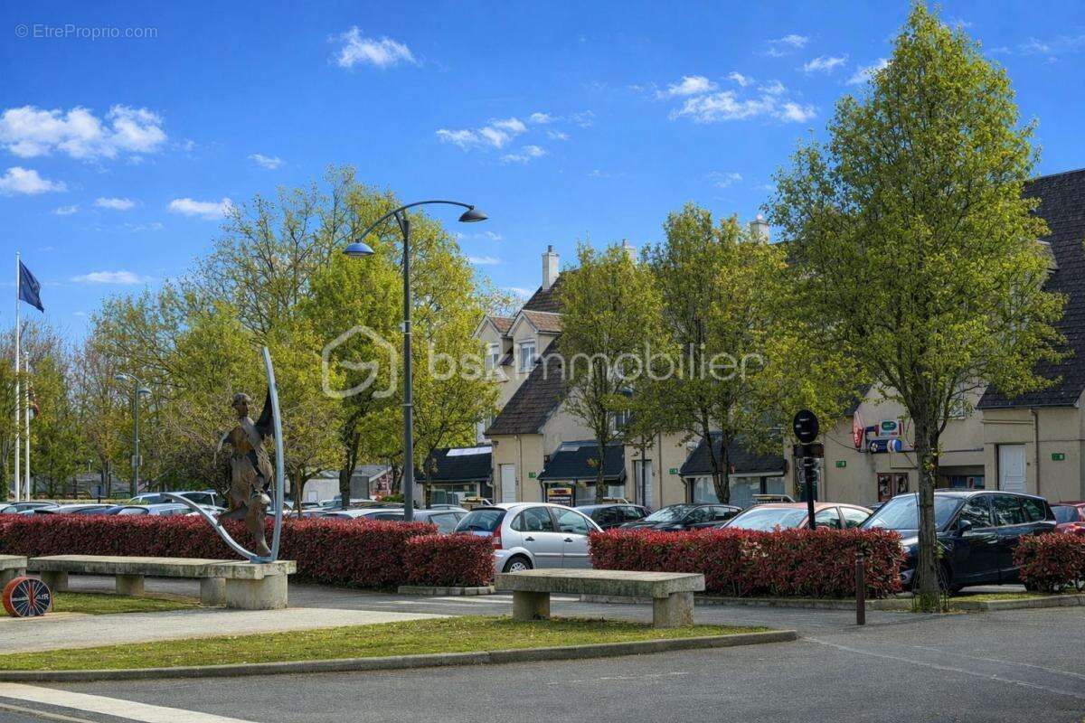 Appartement à EMERAINVILLE