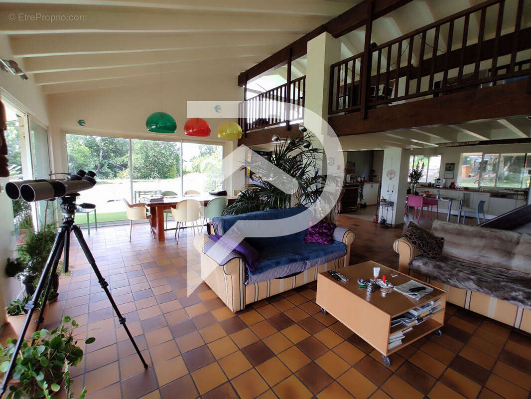 Maison d'architecte à Bonzac - photo 3