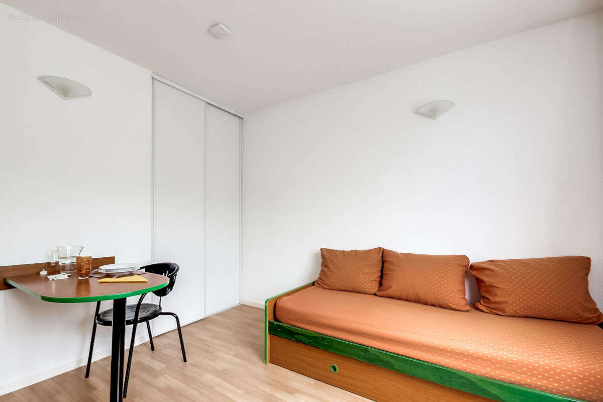 Investissement en residence étudiante - photo 10