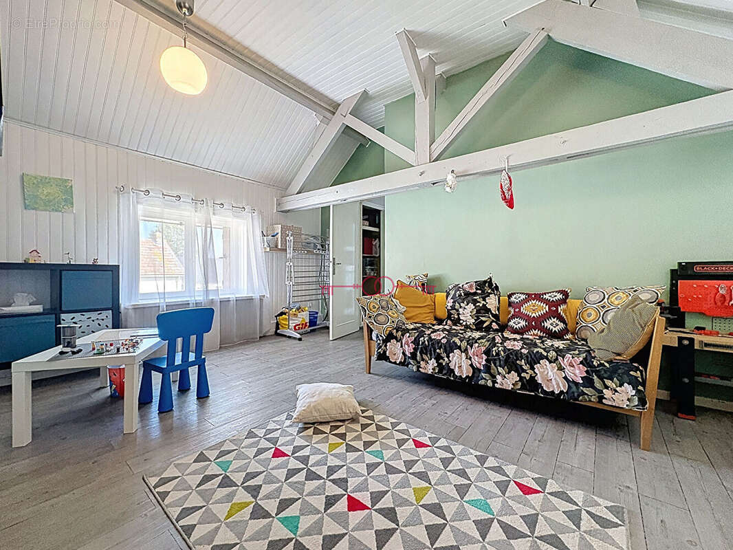 Maison à MENNEVILLE