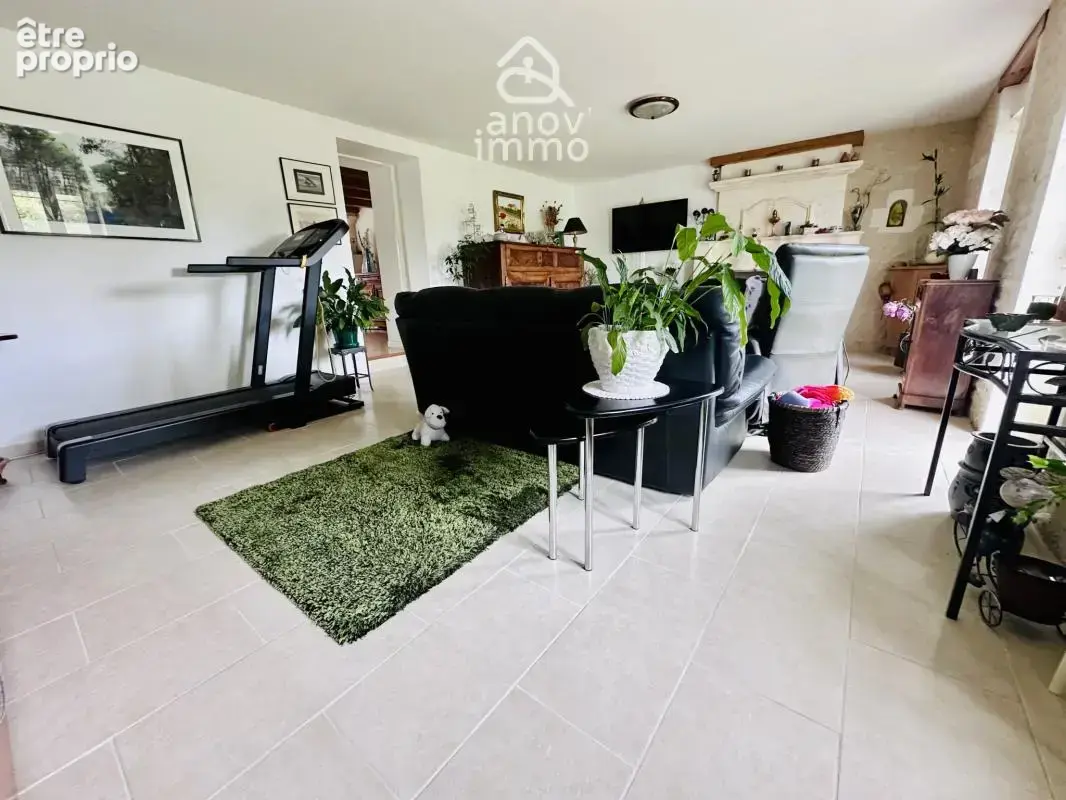 Grange rénovée avec goût   173 m2 habitables, 100 m2 de dépe - photo 7