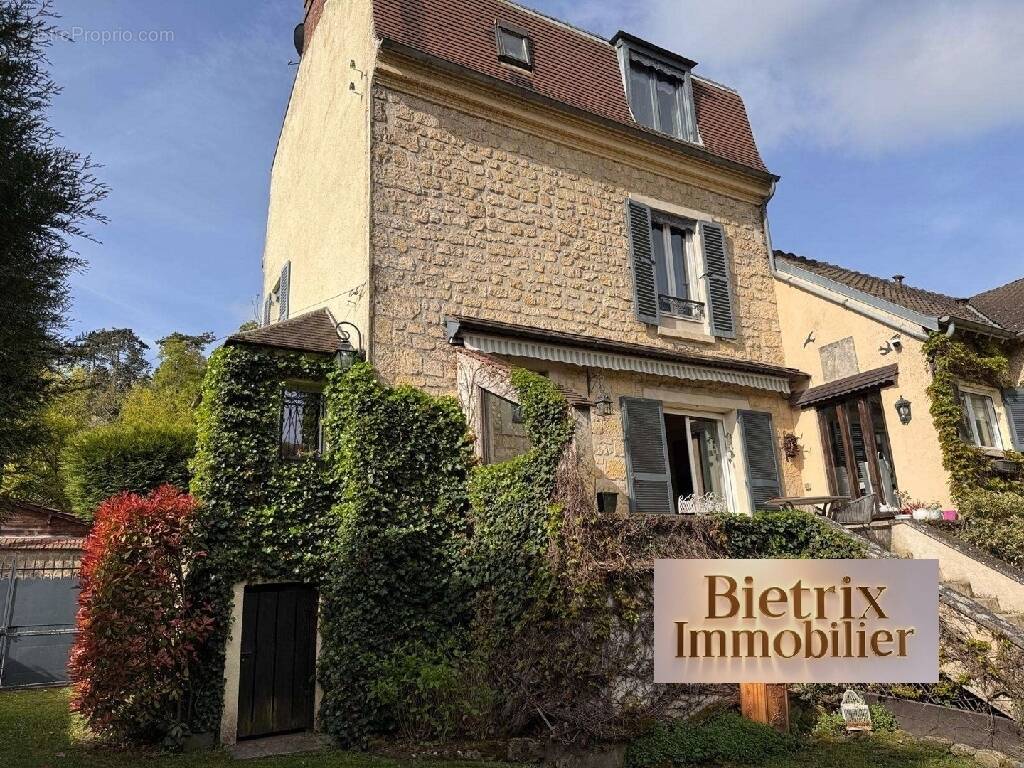 Maison à VALMONDOIS